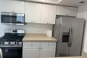 45 Lakeview Cir, Cathedral City, CA 92234 - Photo 1