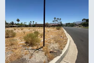 42414 Rancho Mirage Lane, Rancho Mirage, CA 92270 - Photo 35