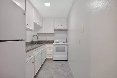 420 N Villa Court #208, Palm Springs, CA 92262 - Photo 7