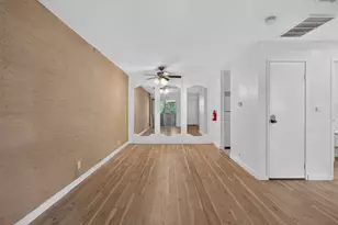 420 N Villa Ct, Palm Springs, CA 92262 - Photo 5