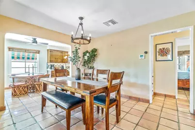 216 E Palo Verde Avenue, Palm Springs, CA 92264 - Photo 11