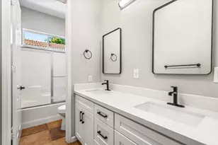 43798 Parkway Esplanade E, La Quinta, CA 92253 - Photo 41