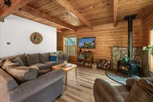 2309 Manzanita Ln, Big Bear City, CA 92314 - Photo 13