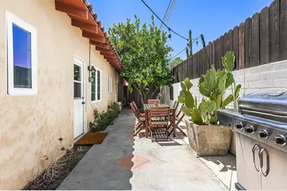 520 E Chuckwalla Road E, Palm Springs, CA 92262 - Photo 41