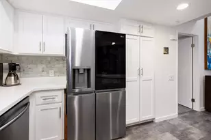 255 S Avenida Caballeros, Palm Springs, CA 92262 - Photo 9