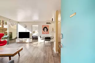 1111 E Palm Canyon Dr, Palm Springs, CA 92264 - Photo 11