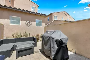 512 Calle Vibrante, Palm Desert, CA 92211 - Photo 23