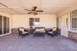 12016 Vista De Cerros Dr, Moreno Valley, CA 92555 - Photo 37