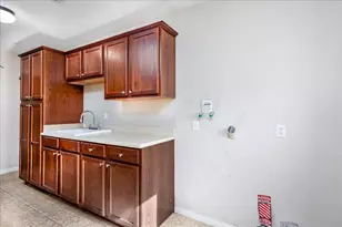 12016 Vista De Cerros Dr, Moreno Valley, CA 92555 - Photo 33