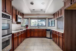 12016 Vista De Cerros Dr, Moreno Valley, CA 92555 - Photo 13