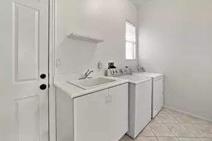 125 Traviso Dr, Palm Desert, CA 92211 - Photo 29