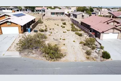 16 Hermano Way, Desert Hot Springs, CA 92240 - Photo 7