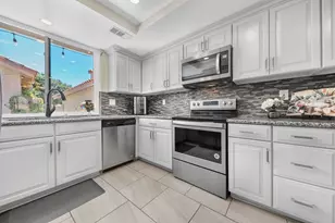 259 Santa Barbara Cir, Palm Desert, CA 92260 - Photo 17