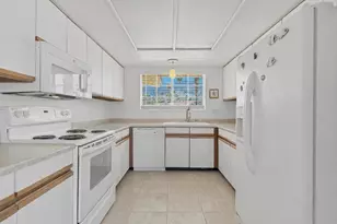 500 S Farrell Dr, Palm Springs, CA 92264 - Photo 27