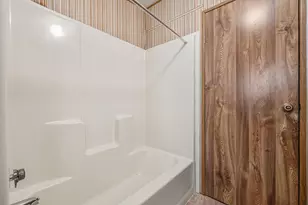 69546 Parkside Dr, Desert Hot Springs, CA 92241 - Photo 13