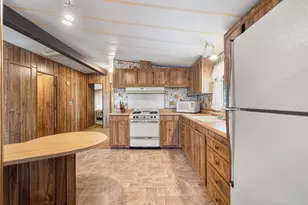 69546 Parkside Dr, Desert Hot Springs, CA 92241 - Photo 11