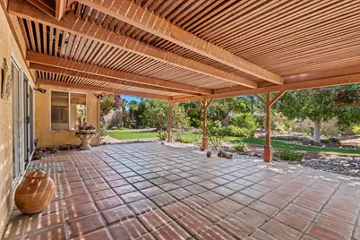 39580 Regency Way, Palm Desert, CA 92211 - Photo 9