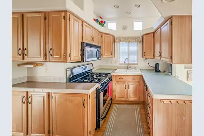 70200 Dillon Road #581, Desert Hot Springs, CA 92241 - Photo 13