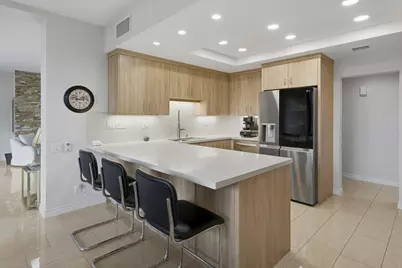 910 Island Drive #114, Rancho Mirage, CA 92270 - Photo 7