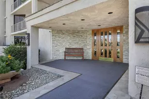 910 Island Dr, Rancho Mirage, CA 92270 - Photo 13