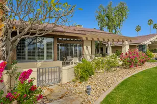 229 Green Mountain Dr, Palm Desert, CA 92211 - Photo 3