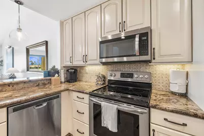 38674 Wisteria Drive, Palm Desert, CA 92211 - Photo 15