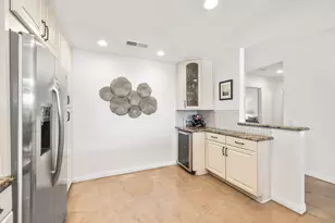 38674 Wisteria Dr, Palm Desert, CA 92211 - Photo 11