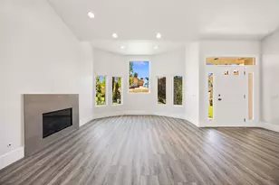 340 Augusta Dr, Palm Desert, CA 92211 - Photo 9