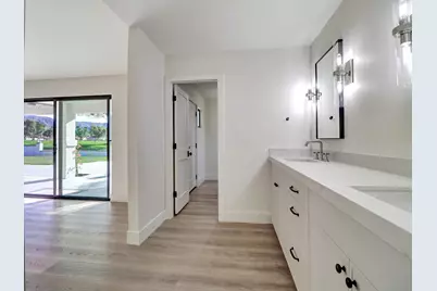 9721 Siwanoy Drive, Desert Hot Springs, CA 92240 - Photo 13