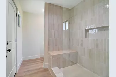 9721 Siwanoy Drive, Desert Hot Springs, CA 92240 - Photo 13