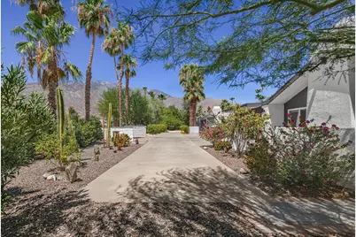 1110 E Vista Chino, Palm Springs, CA 92262 - Photo 13