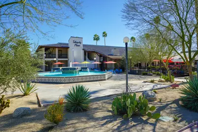 2825 E Tahquitz Canyon Way E, Palm Springs, CA 92262 - Photo 27