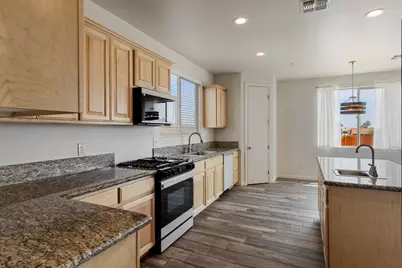 8680 Monument View Drive, Yucca Valley, CA 92284 - Photo 5