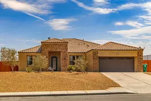 8680 Monument Vw Dr, Yucca Valley, CA 92284 - Photo 1