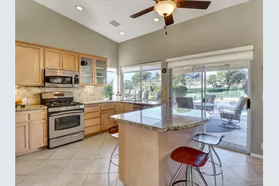 8567 Clubhouse Boulevard, Desert Hot Springs, CA 92240 - Photo 15