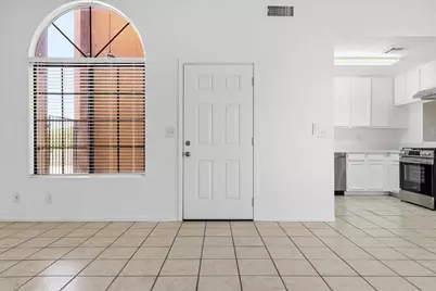 31601 Avenida Maravilla, Cathedral City, CA 92234 - Photo 9