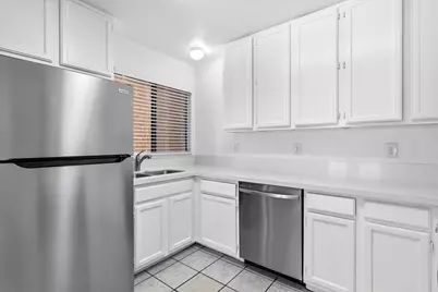 31601 Avenida Maravilla, Cathedral City, CA 92234 - Photo 17