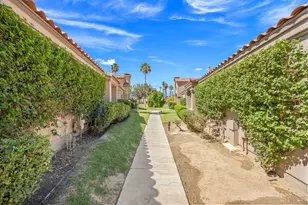 76564 Begonia Ln, Palm Desert, CA 92211 - Photo 57