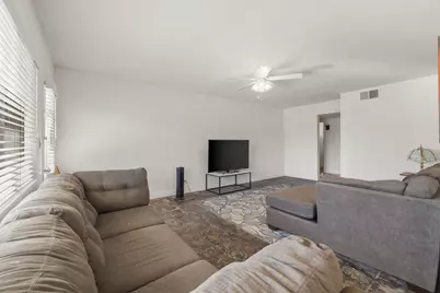 2127 N Cardillo Avenue, Palm Springs, CA 92262 - Photo 13