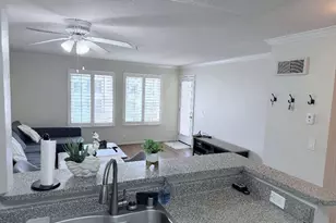 8889 Caminito Plaza Centro, San Diego, CA 92122 - Photo 3