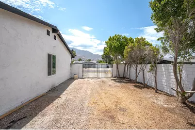 1978 N Whitewater Club Drive, Palm Springs, CA 92262 - Photo 31