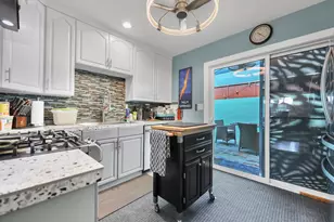 521 Desert Way, Palm Springs, CA 92264 - Photo 19
