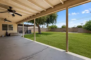 44470 Acacia Dr, Palm Desert, CA 92260 - Photo 17