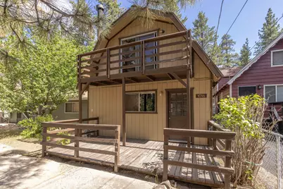 1016 Robinhood Boulevard, Big Bear City, CA 92314 - Photo 1