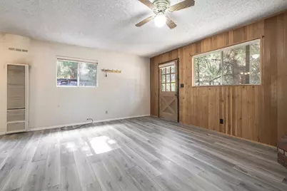 1016 Robinhood Boulevard, Big Bear City, CA 92314 - Photo 7