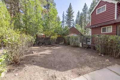 1016 Robinhood Boulevard, Big Bear City, CA 92314 - Photo 5