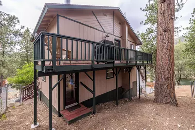 1087 Brookside Lane, Fawnskin, CA 92333 - Photo 35
