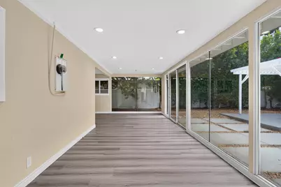 715 N Sunrise Way, Palm Springs, CA 92262 - Photo 21