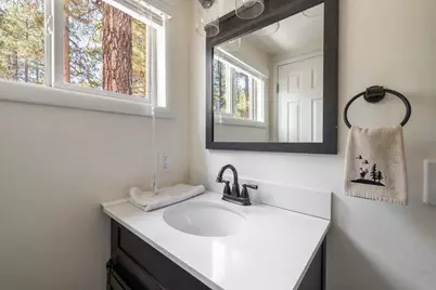 100 W Sherwood Boulevard, Big Bear City, CA 92314 - Photo 13
