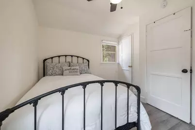 100 W Sherwood Boulevard, Big Bear City, CA 92314 - Photo 23